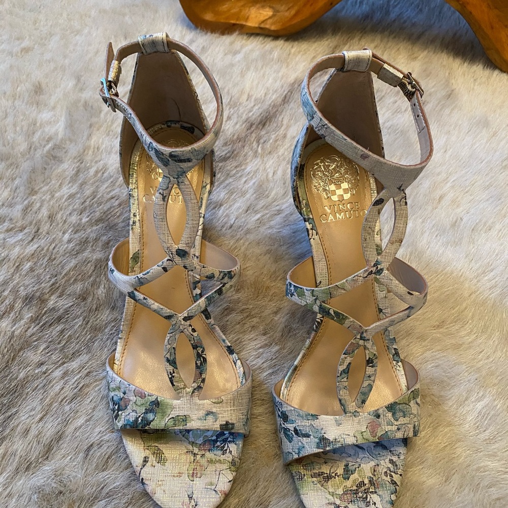 Vince Camuto Payto Heels